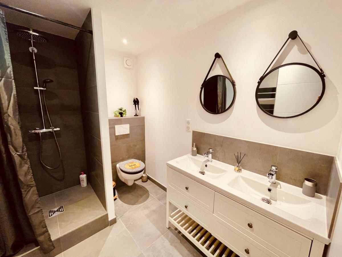 La Villa Perroquet Poncins ภายนอก รูปภาพ